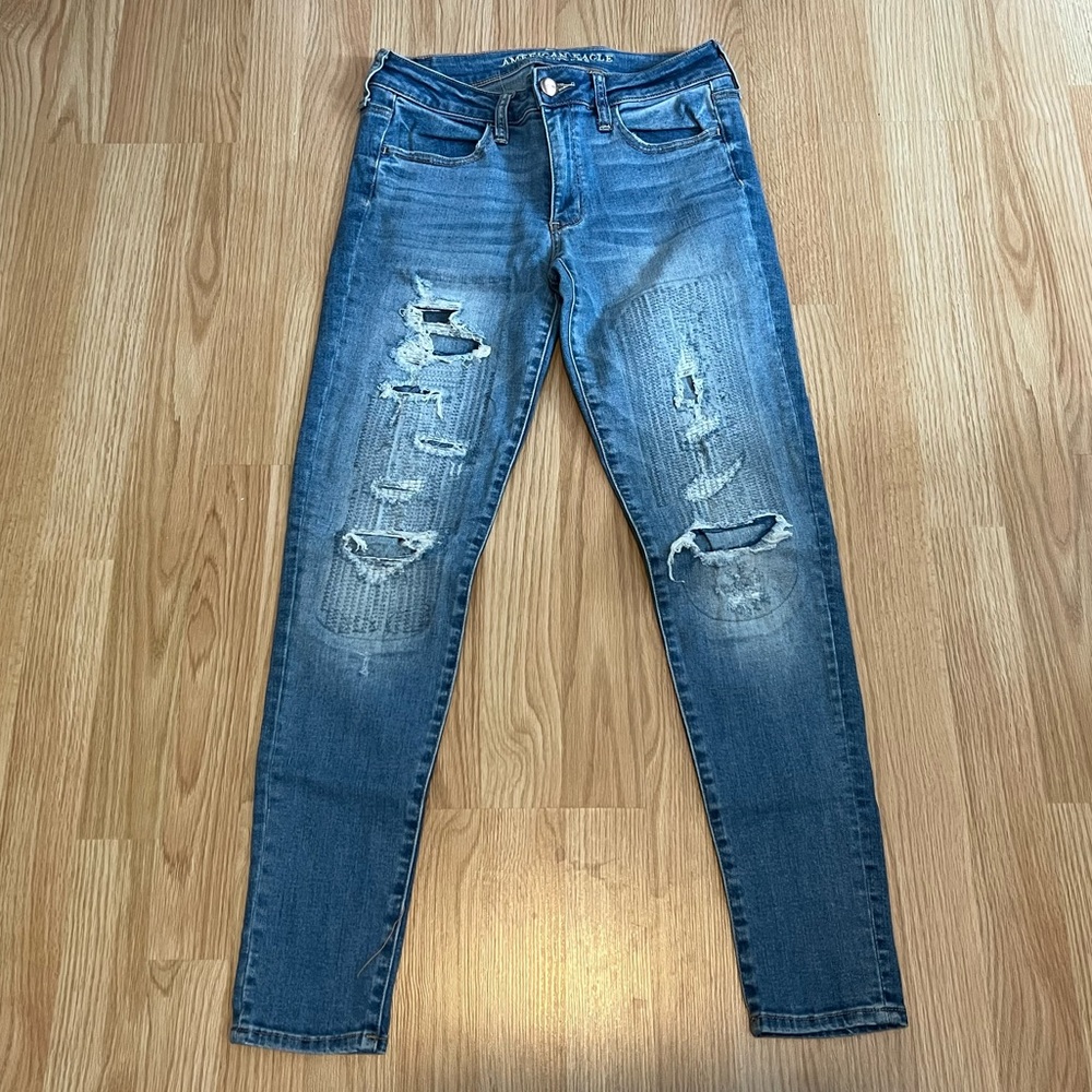 American Eagle Super Stretch Distressed Skinny Jeans